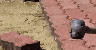 Укладка плитки на песок в Сланцах в октябре